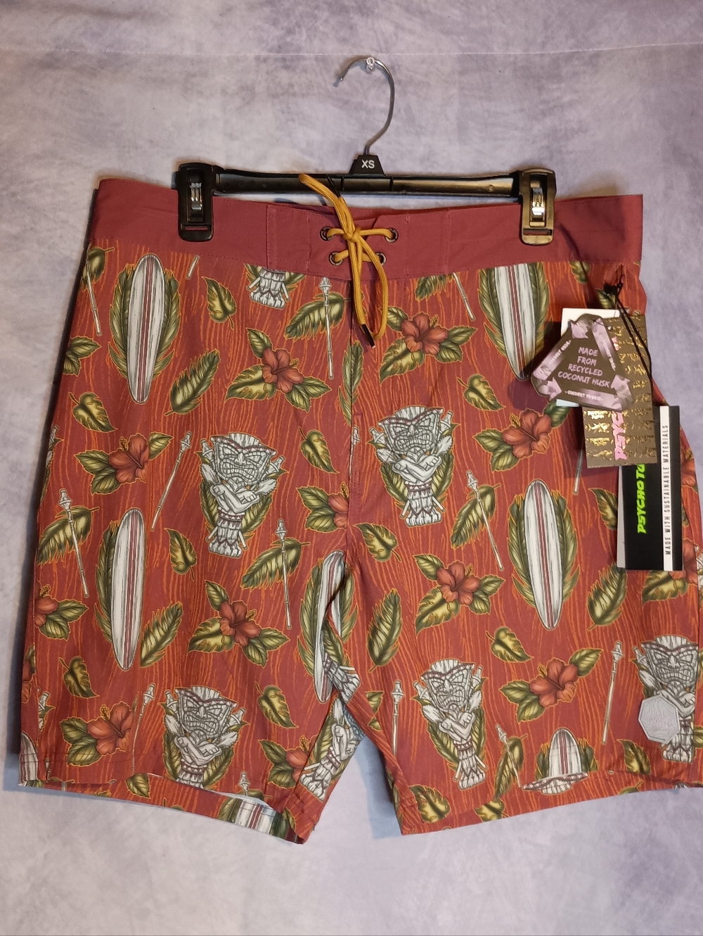 Psycho Tuna Tiki Board Shorts 34 NWT Surf‎ Swim Trunks Tropical Hawaiian
